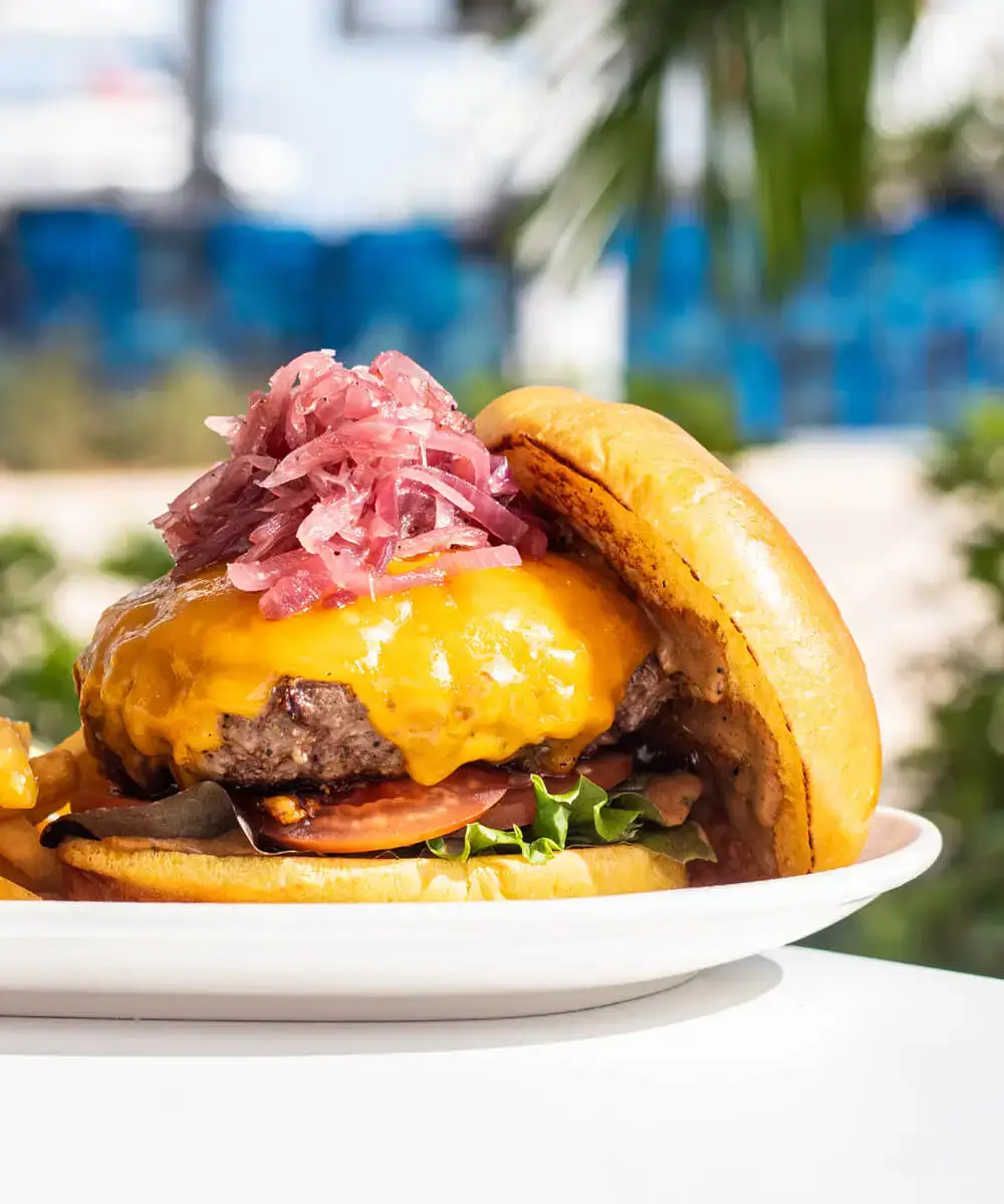 Carnivale Bahamas - mobile version